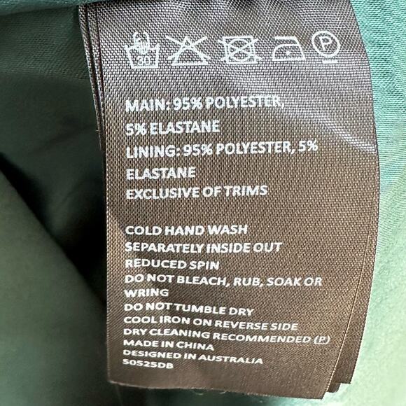 Bardot Camelia Ruffled One Shoulder Sheath Dress in Evergreen NWT - Picture 8 of 9